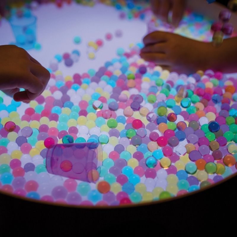 Topiky Table Lumineuse pour Enfants Table Lumineuse Sensorielle 26 Lettres Majuscules 10 Chiffres Jouet d'éducation Précoce Boîte à Lumière d' apprentissage des Lettres Boîte à Lumière Transparente Topiky Table Lumineuse pour Enfants Table Lumineuse Sensorielle 26 Lettres Majuscules 10 Chiffres Jouet d'éducation Précoce Boîte à Lumière d' apprentissage des Lettres Boîte à Lumière Transparente